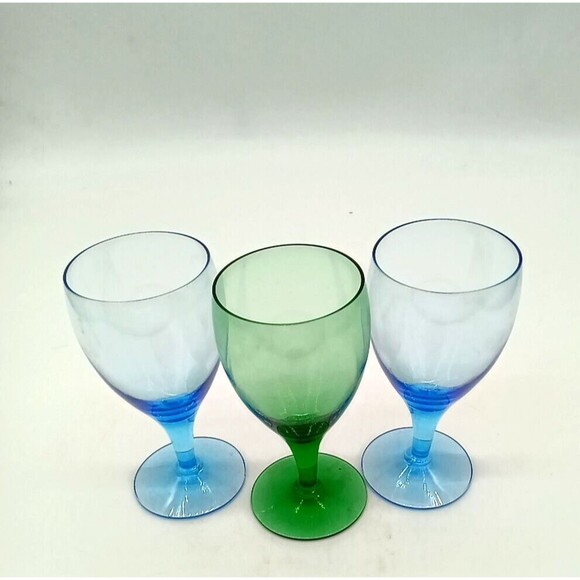Vintage Set Of 3 Crystal Two Blue & One Green 6" Wine Glasses - Picture 6 of 6